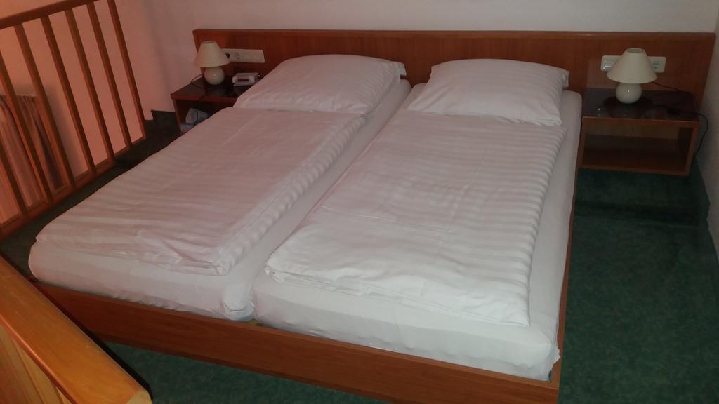 Altes Wirtshaus Foerdergersdorf Bed & Breakfast Tharandt Luaran gambar